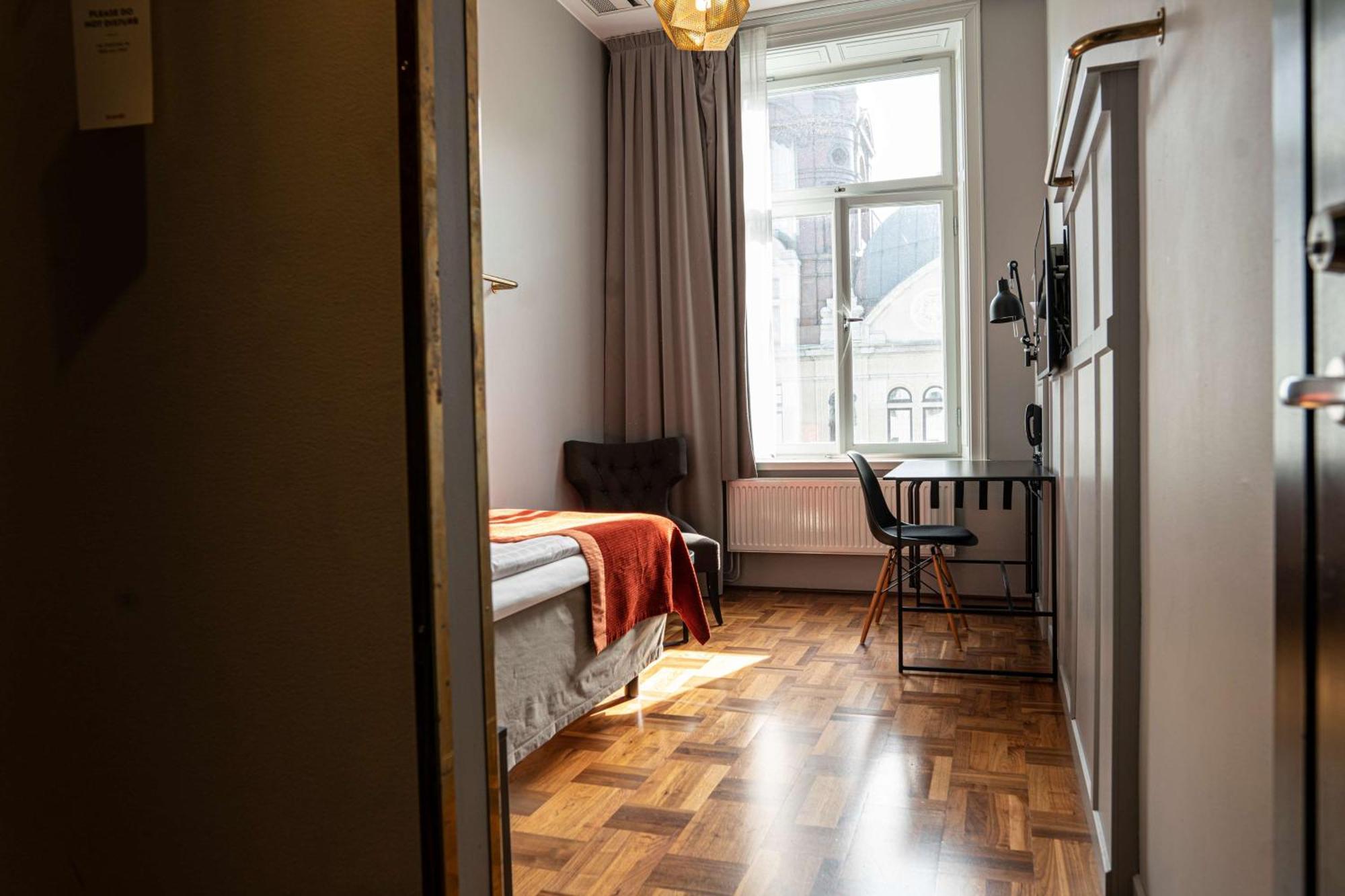 Scandic Grand Central Стокхолм Екстериор снимка